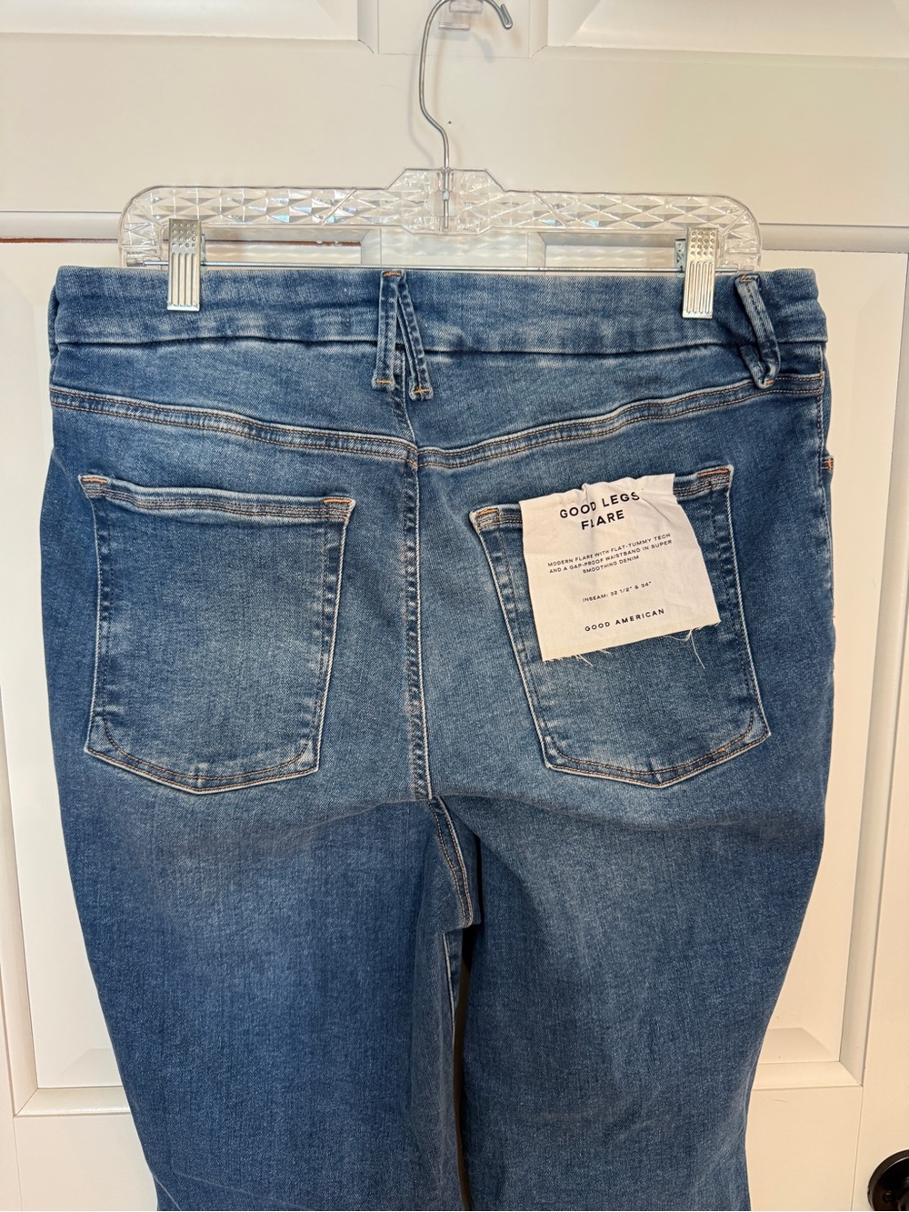 Nwt! Good American Good Legs Flare Jeans Medium Wash High Rise Stretch 25392 — image 8 of 8
